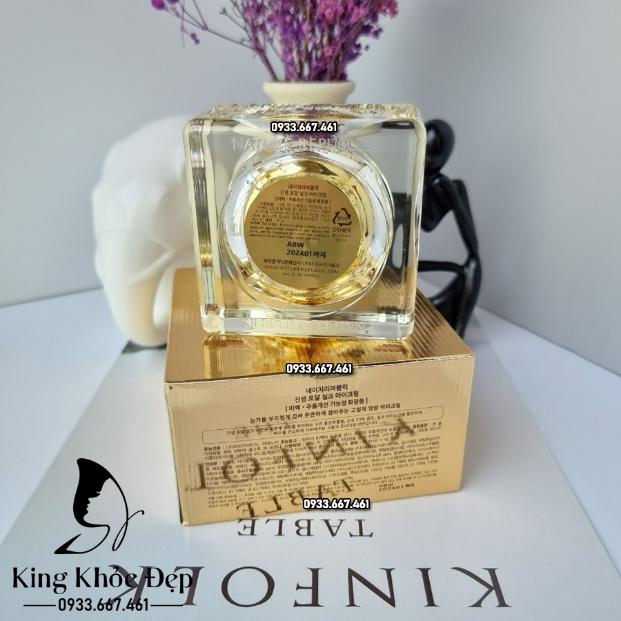 Kem Dưỡng Mắt Nature Republic Ginseng Royal Silk Eye Cream